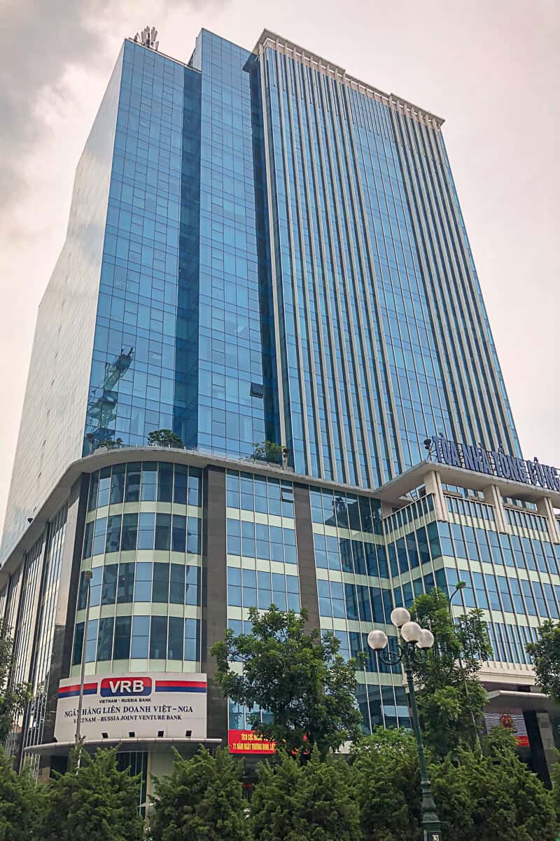 Tòa nhà 319 Tower