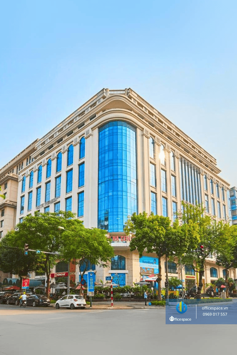 Hồng Hà Center