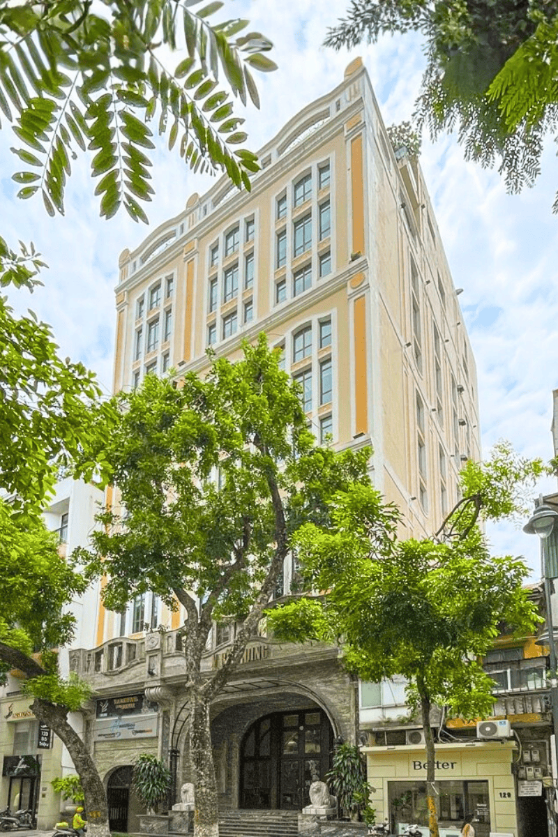 V Building