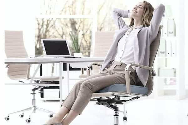 Miếng lót ghế mang lại tư thế ngồi thoái mái nhất khi làm việc tại văn phòng