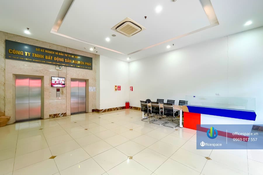 90 Nguyen Tuan Building 4 Officespace offers office floor for lease at 90 Nguyen Tuan Building